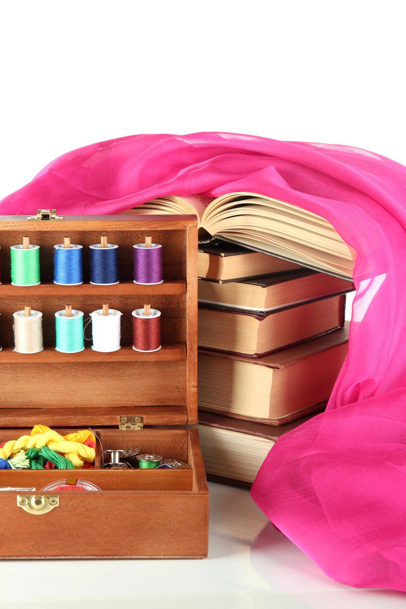 Set di materiali per ricamo ordinati